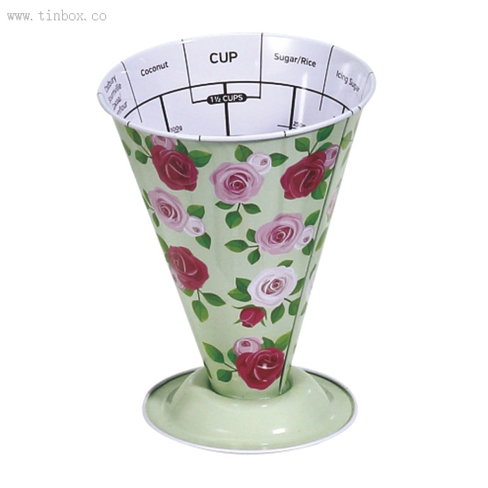Cadbury Tin measuring cup Cadbury Tin measuring cup