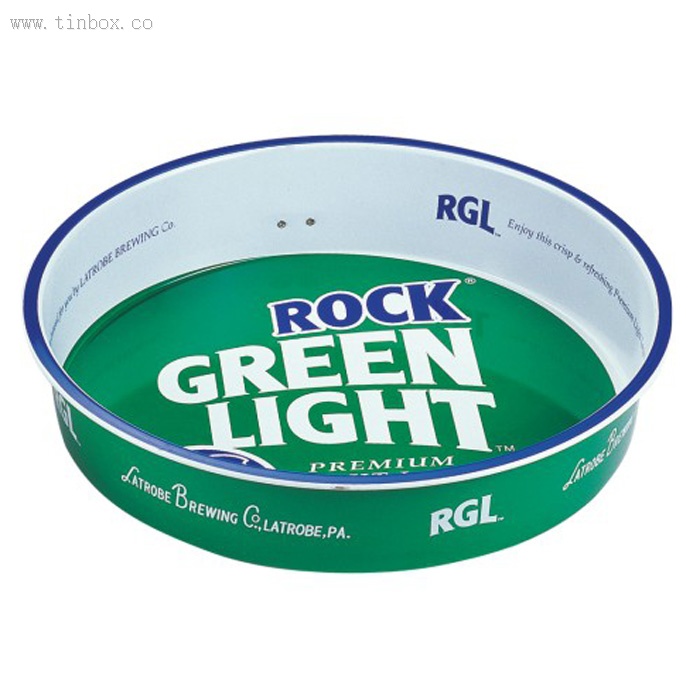 Round Christmas Print Serving Tin Trays Round Christmas Print Serving Tin Trays